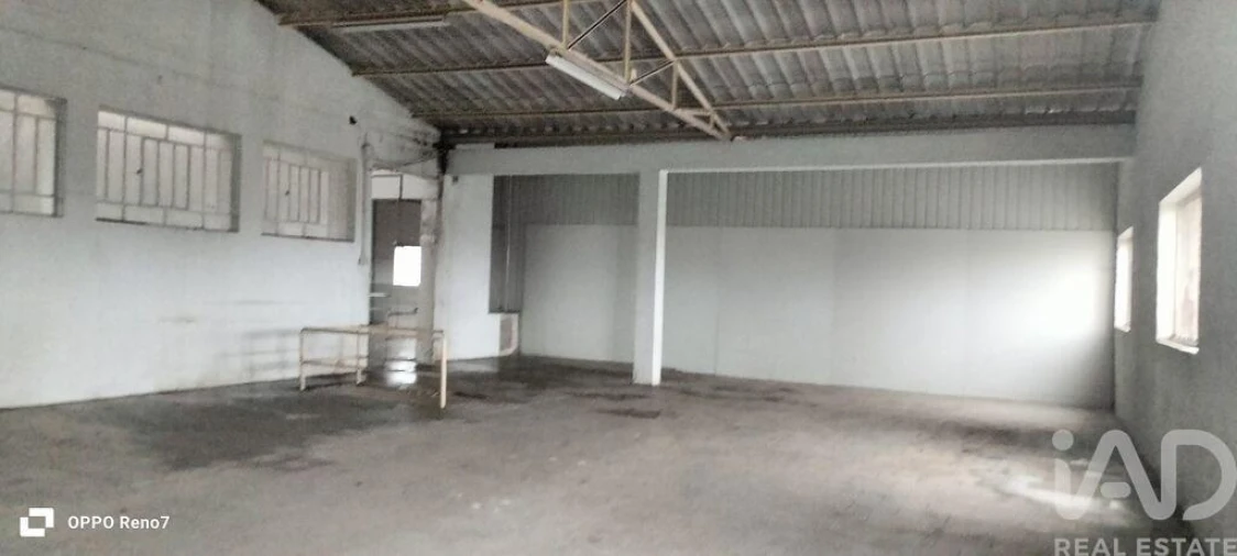 Armazém para Venda em Escapães Foto 22