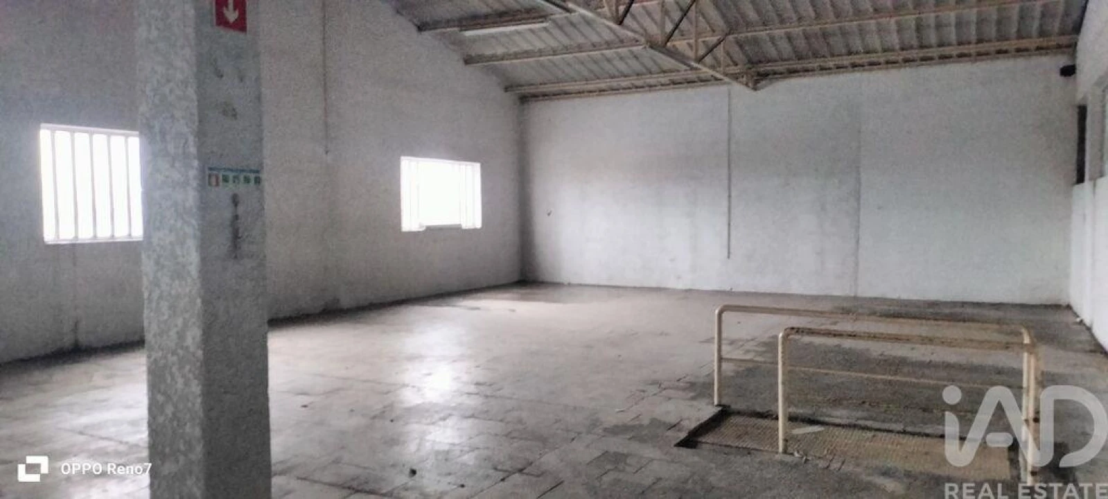 Armazém para Venda em Escapães Foto 20