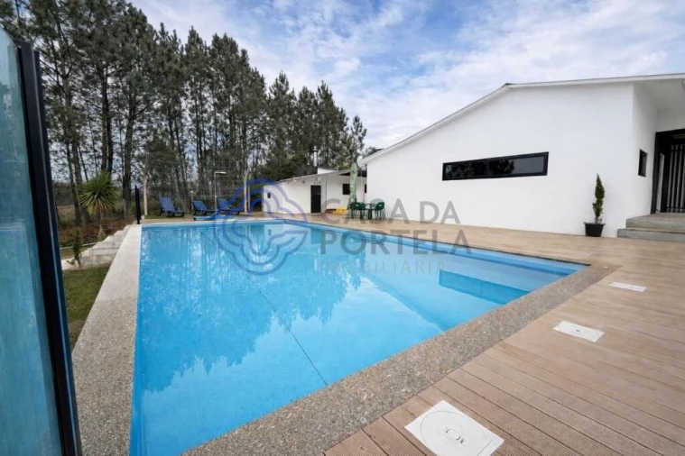 Quinta T2 para Venda em Gandra Foto 1