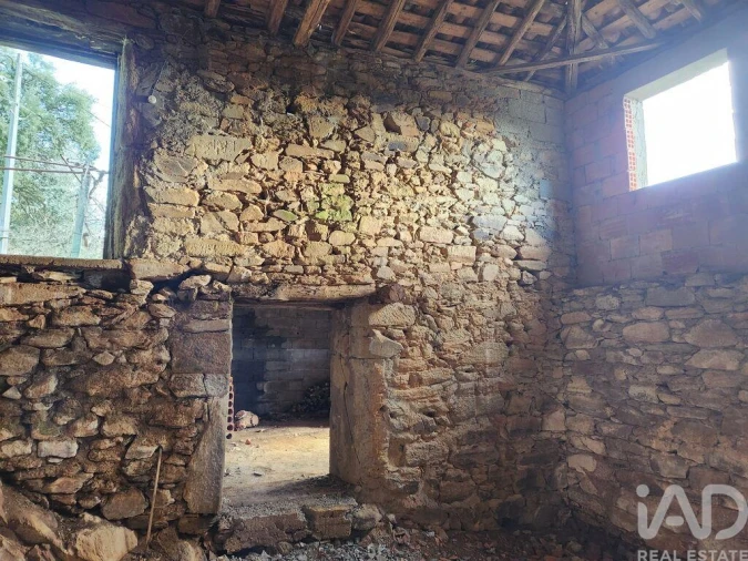 Moradia T3 para Venda em Souto da Casa Foto 4