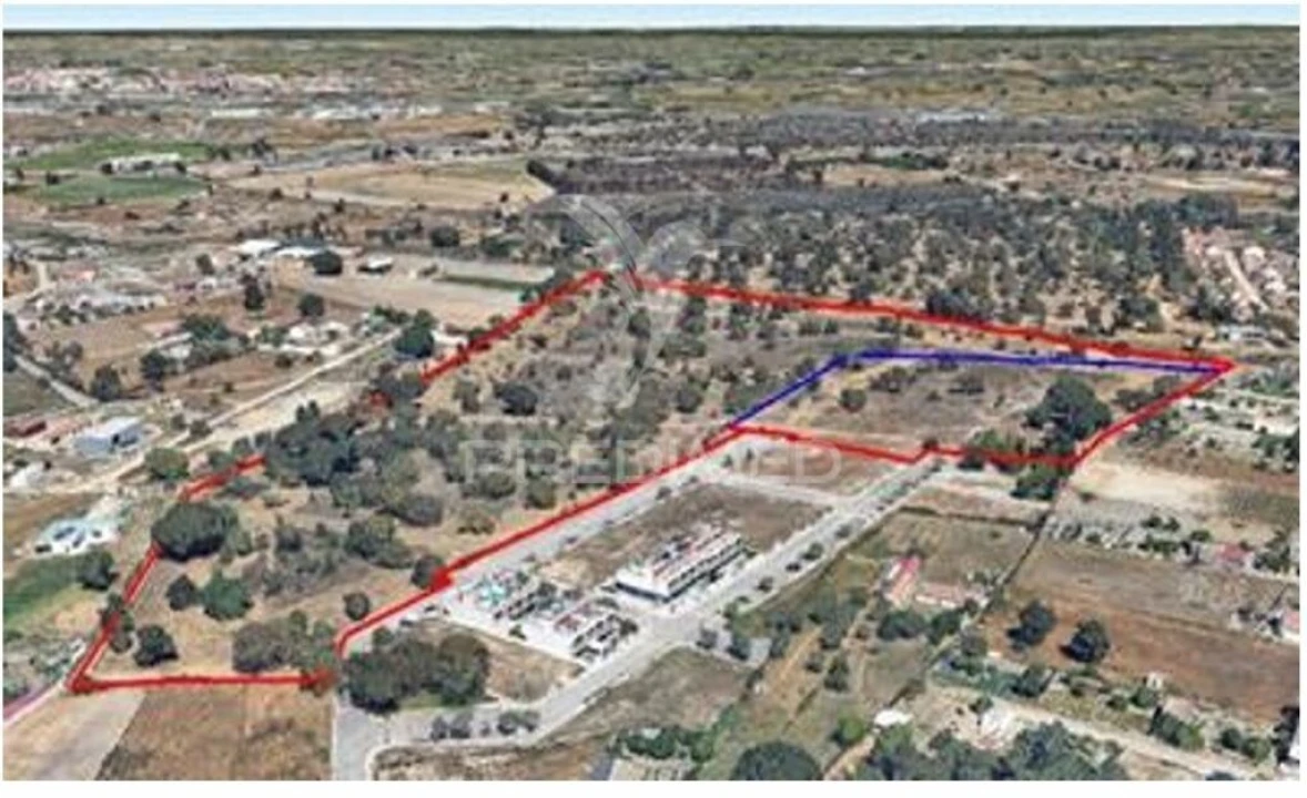 Terreno para Venda em Alhos Vedros Foto 1