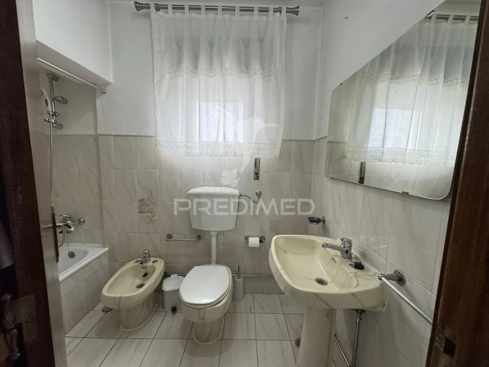 Moradia T3 para Venda em Bemposta Foto 13