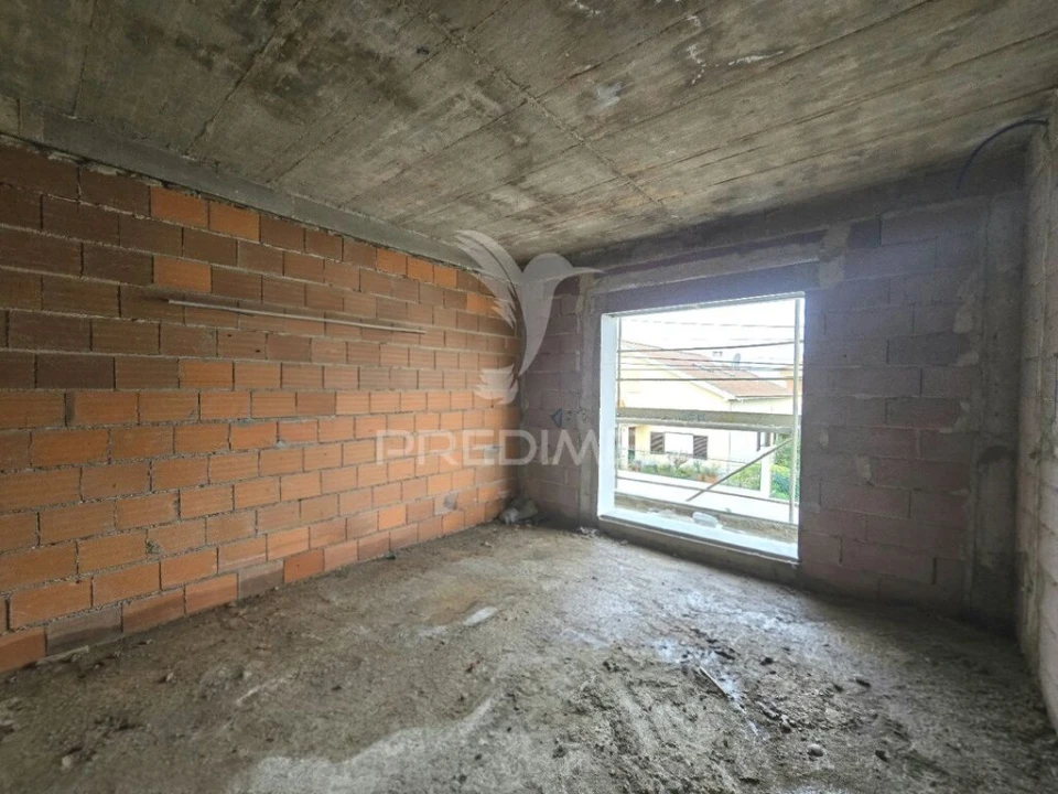 Moradia T3 para Venda em Fernao Ferro Foto 16