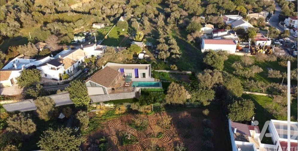 Moradia T3 para Venda em Conceição e Estoi Foto 3