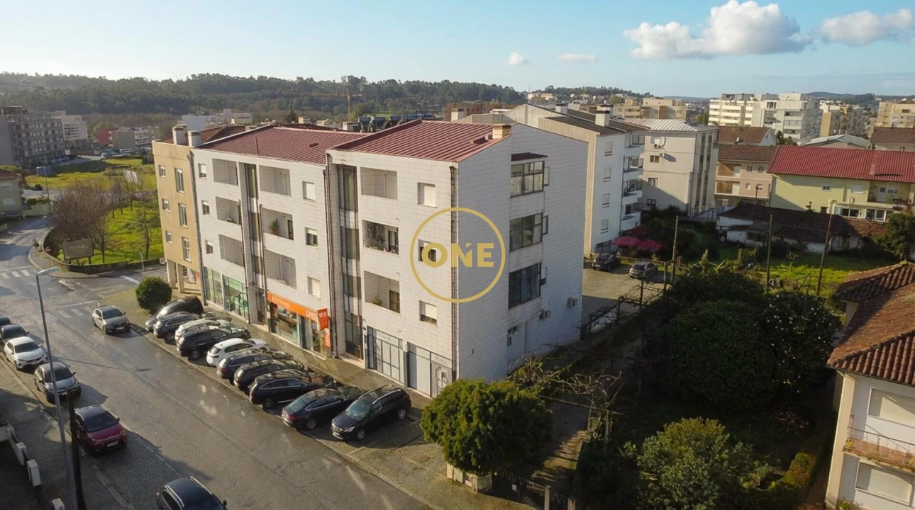 Apartamento T3 para Venda em Paços de Ferreira Foto 26
