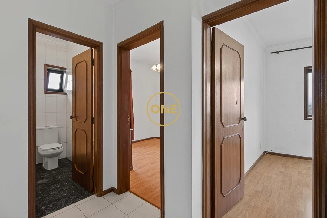 Apartamento T3 para Venda em Paços de Ferreira Foto 14