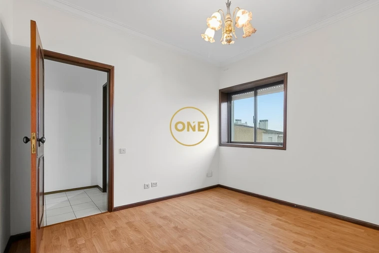 Apartamento T3 para Venda em Paços de Ferreira Foto 17