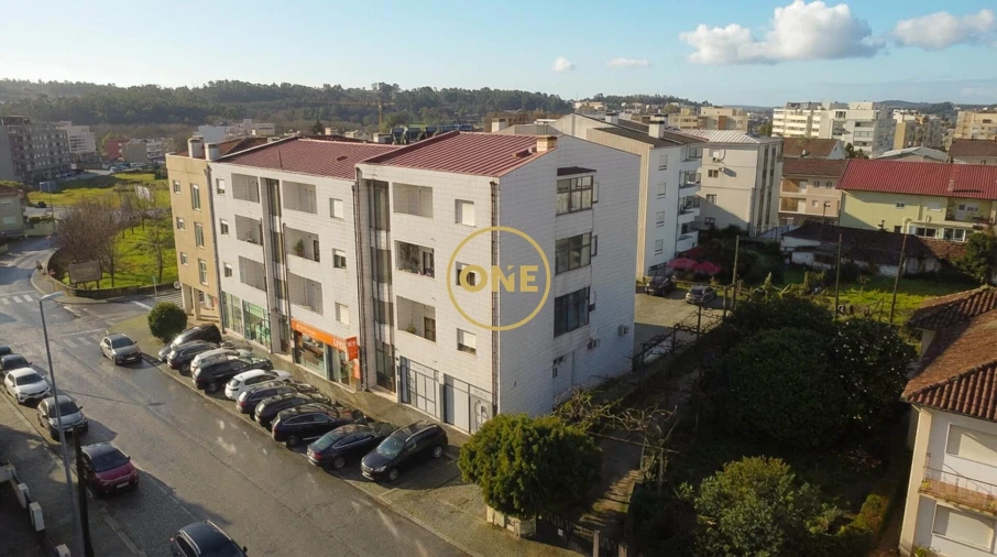 Apartamento T3 para Venda em Paços de Ferreira Foto 26