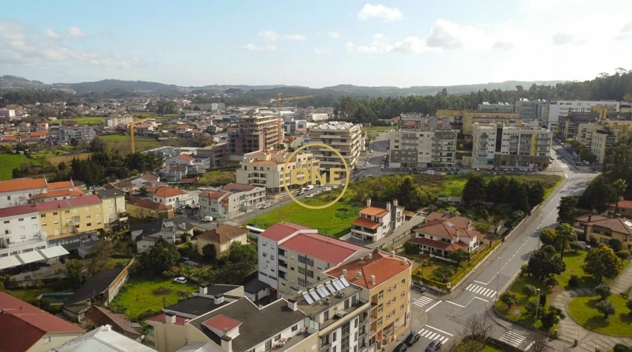 Apartamento T3 para Venda em Paços de Ferreira Foto 29