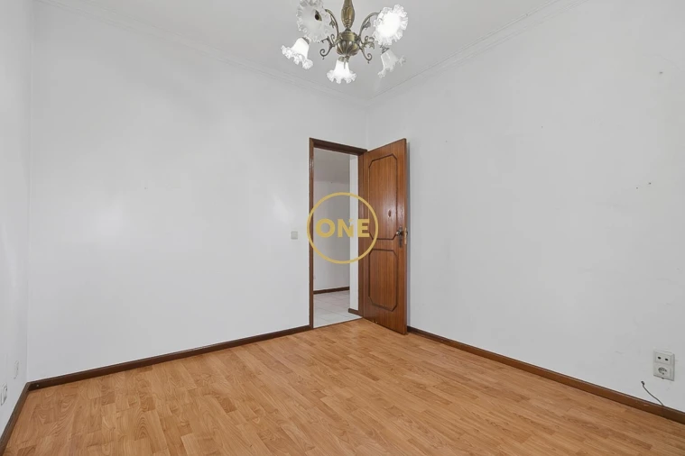 Apartamento T3 para Venda em Paços de Ferreira Foto 15