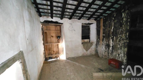Moradia para Venda em Pedrogão Pequeno