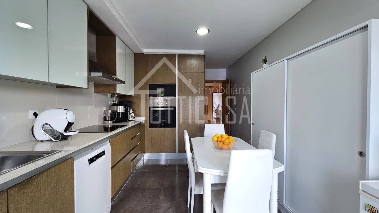 Apartamento T2 para Venda em Malveira e São Miguel de Alcainça Foto 4