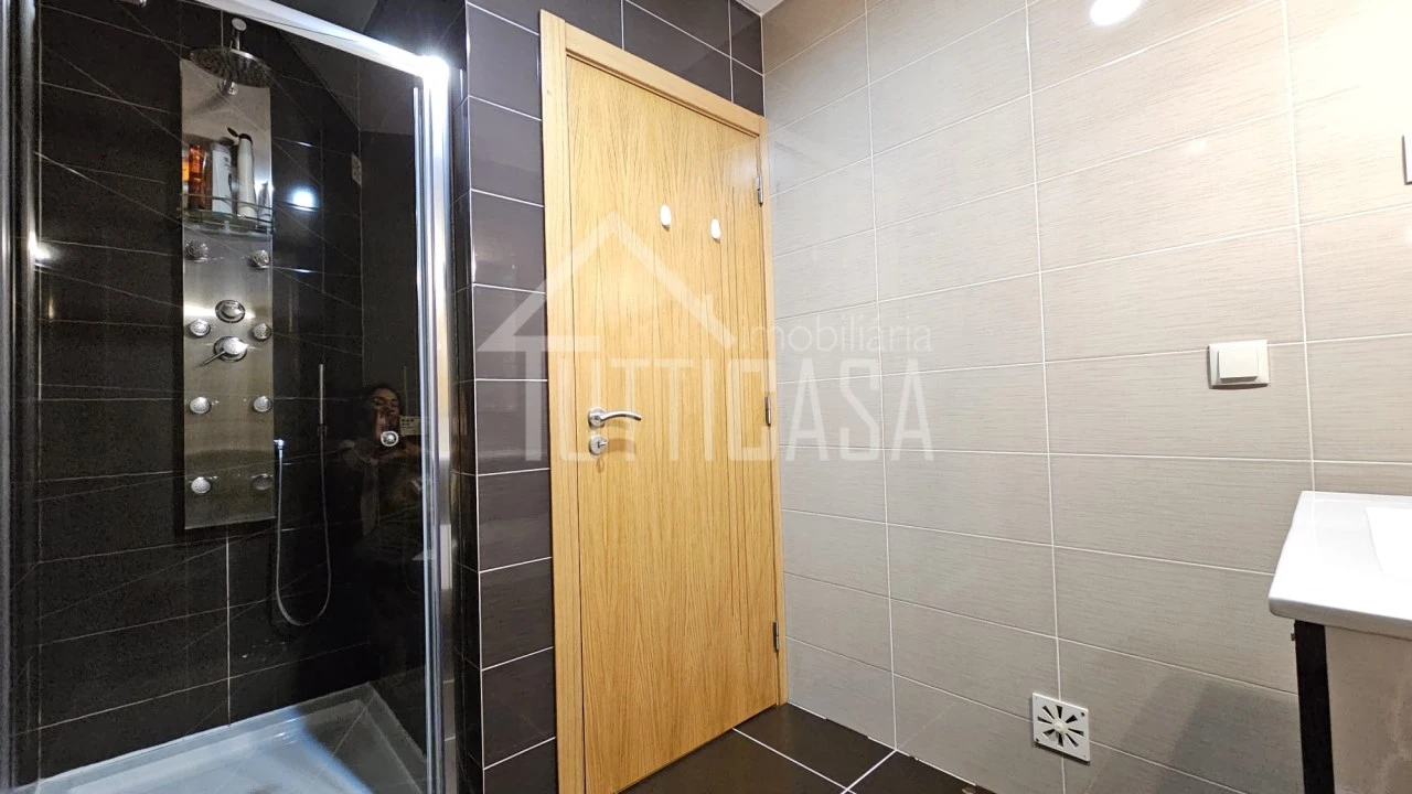 Apartamento T2 para Venda em Malveira e São Miguel de Alcainça Foto 29