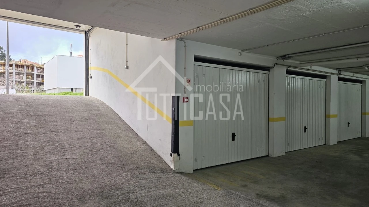 Apartamento T2 para Venda em Malveira e São Miguel de Alcainça Foto 49