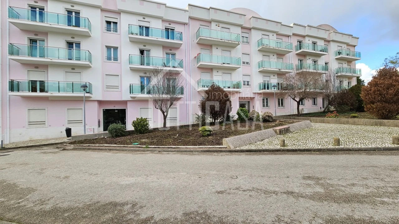 Apartamento T2 para Venda em Malveira e São Miguel de Alcainça Foto 57