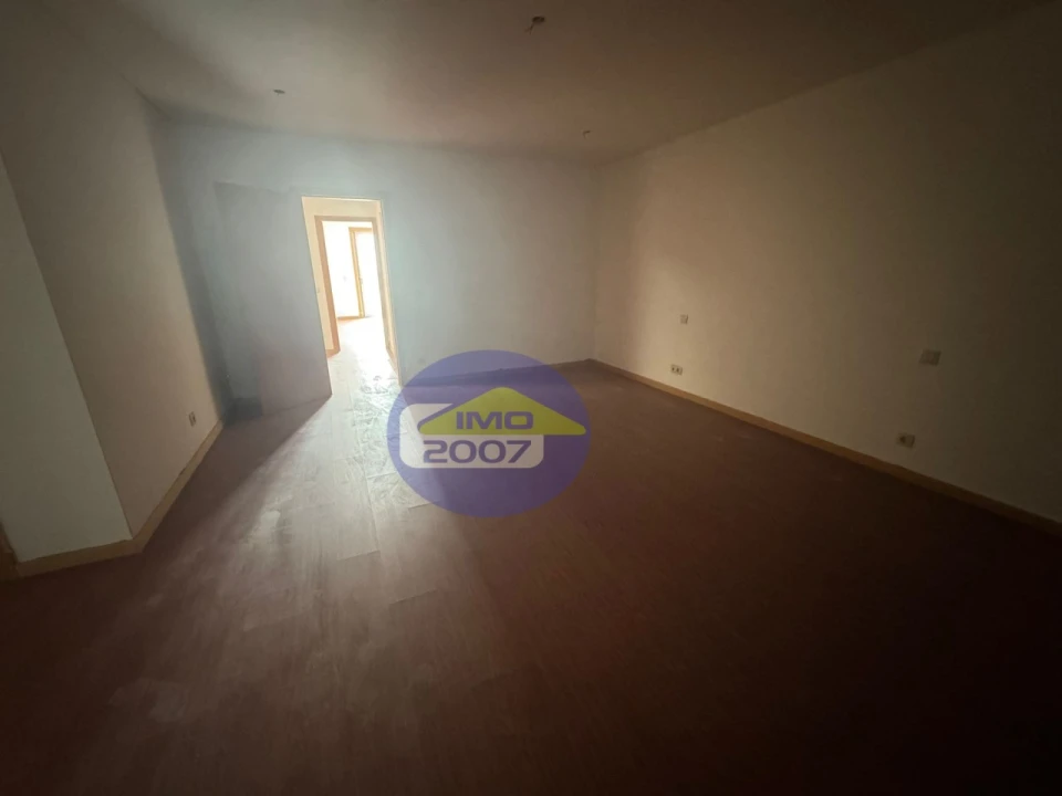 Quinta T3 para Venda em Mozelos Foto 21