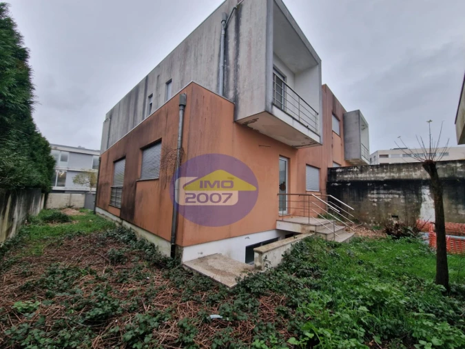 Quinta T3 para Venda em Mozelos Foto 46