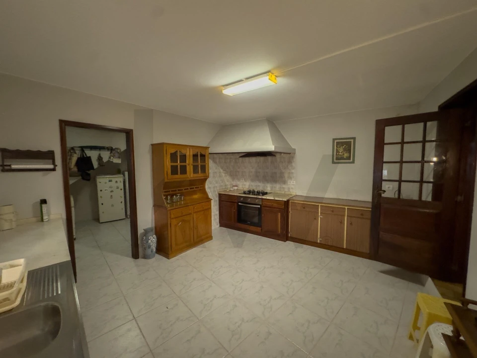 Moradia T3 para Venda em Travassô e Óis da Ribeira Foto 6