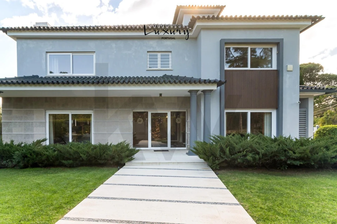 Moradia T5 para Venda em Cascais e Estoril Foto 3