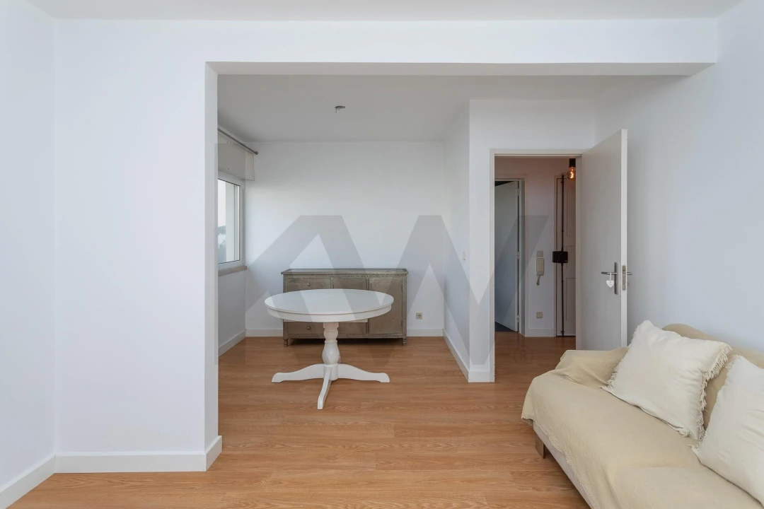 Apartamento T3 para Arrendamento em Oeiras e São Julião da Barra, Paço de Arcos e Caxias Foto 6