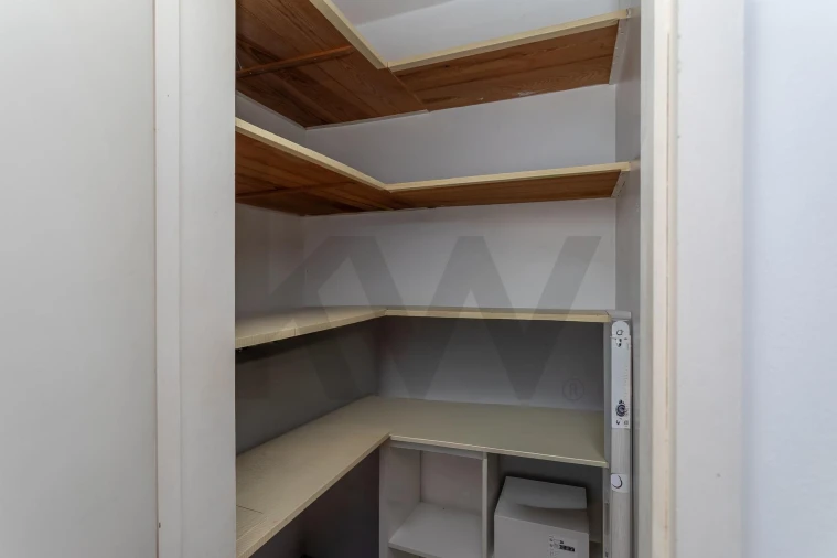 Apartamento T3 para Arrendamento em Oeiras e São Julião da Barra, Paço de Arcos e Caxias Foto 30