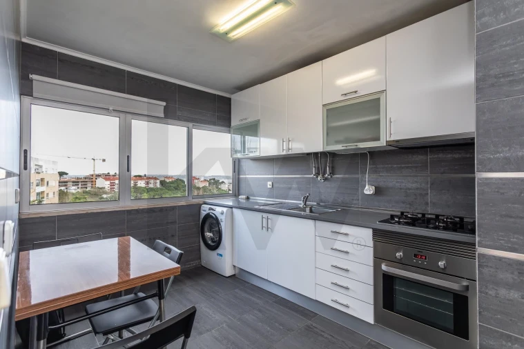 Apartamento T3 para Arrendamento em Oeiras e São Julião da Barra, Paço de Arcos e Caxias Foto 12