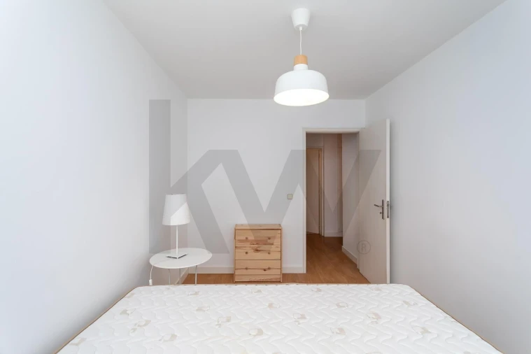 Apartamento T3 para Arrendamento em Oeiras e São Julião da Barra, Paço de Arcos e Caxias Foto 19