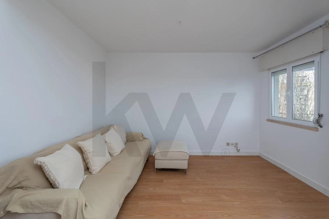 Apartamento T3 para Arrendamento em Oeiras e São Julião da Barra, Paço de Arcos e Caxias Foto 7