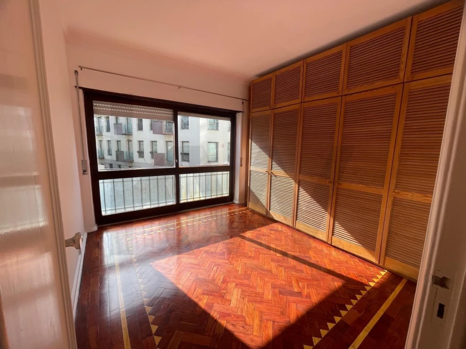 Apartamento T2 para Arrendamento em Estrela Foto 3