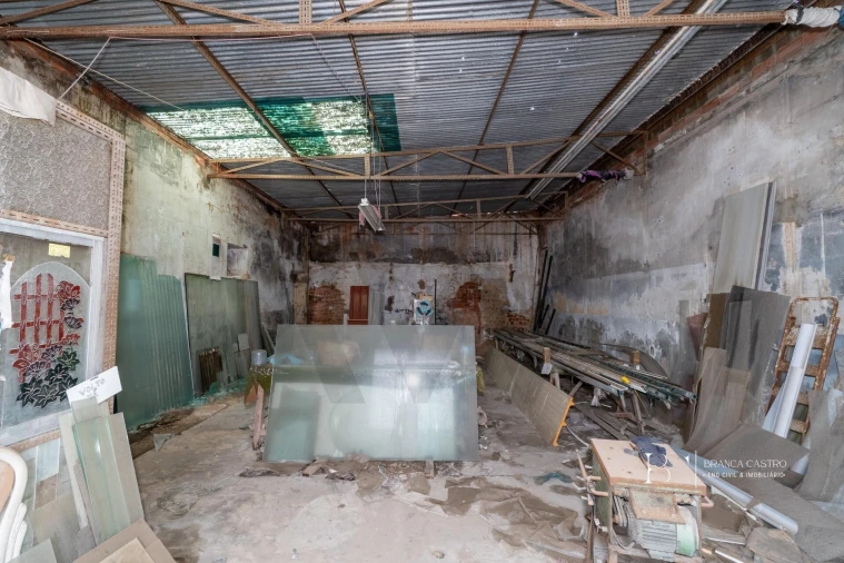 Armazém para Venda em Vila Real de Santo Antonio Foto 9