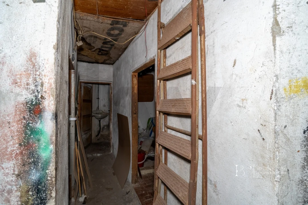 Armazém para Venda em Vila Real de Santo Antonio Foto 12