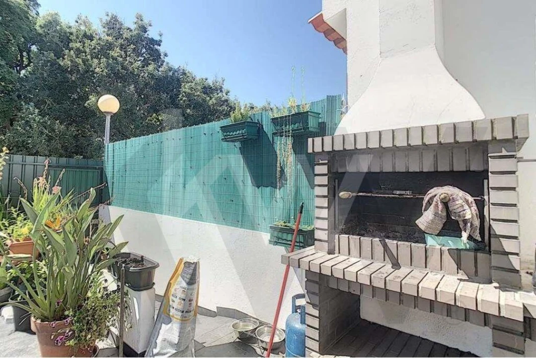 Moradia T4 para Venda em Gaeiras Foto 30