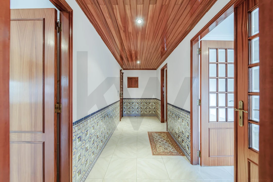 Apartamento T3 para Venda em Casal de Cambra Foto 2