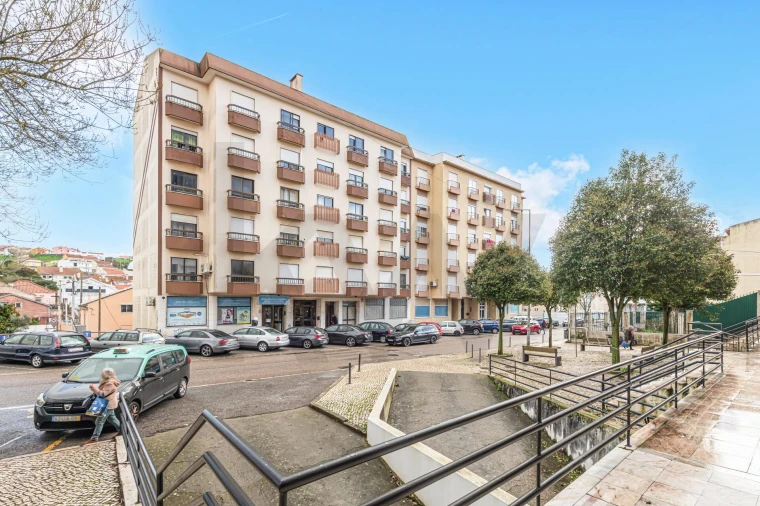 Apartamento T3 para Venda em Casal de Cambra Foto 20