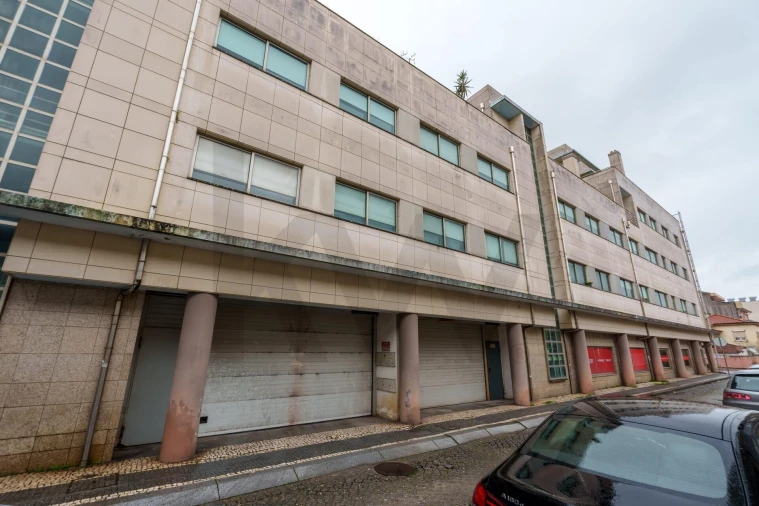 Apartamento T3 para Venda em Espinho Foto 25