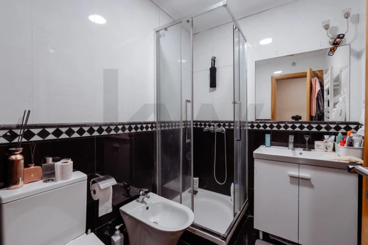 Apartamento T3 para Venda em Espinho Foto 14