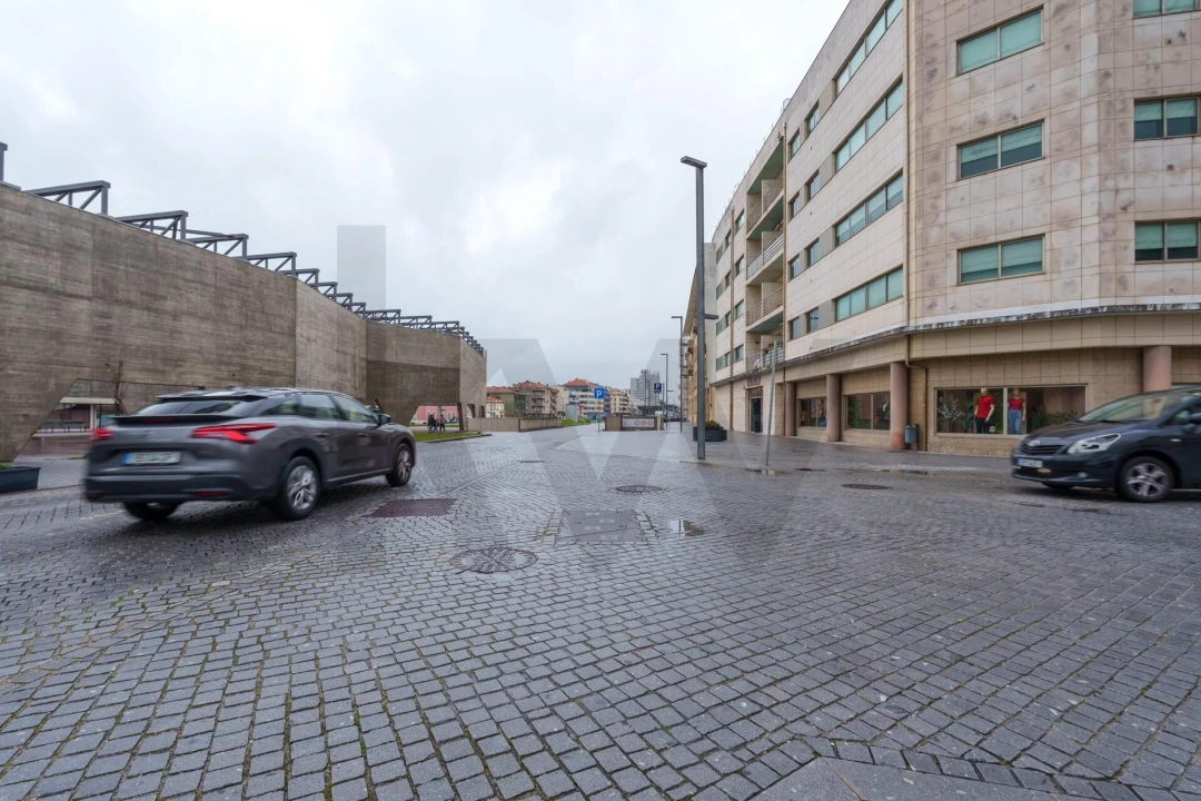 Apartamento T3 para Venda em Espinho Foto 2