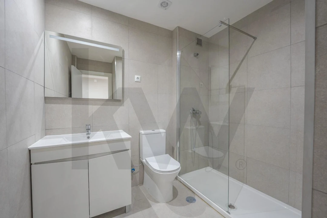 Apartamento T3 para Venda em Seixal, Arrentela e Aldeia de Paio Pires Foto 16