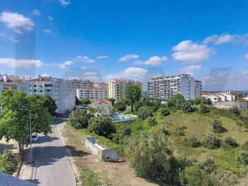 Apartamento T3 para Venda em Romeira e Várzea