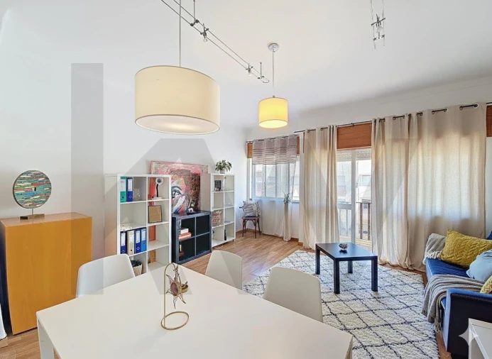 Apartamento T3 para Venda em Romeira e Várzea Foto 1