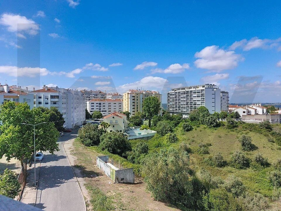 Apartamento T3 para Venda em Romeira e Várzea Foto 27