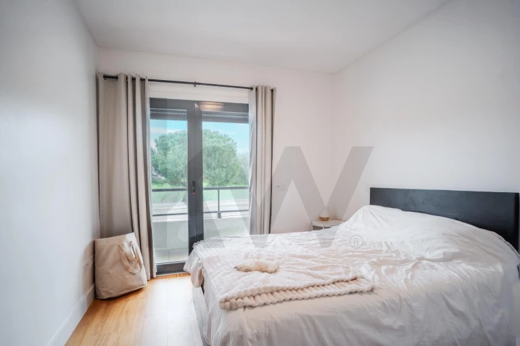 Apartamento T1 para Venda em Seixal, Arrentela e Aldeia de Paio Pires Foto 12