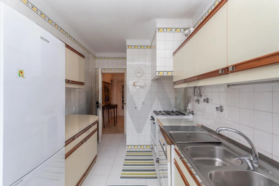 Apartamento T3 para Venda em Cascais e Estoril Foto 13