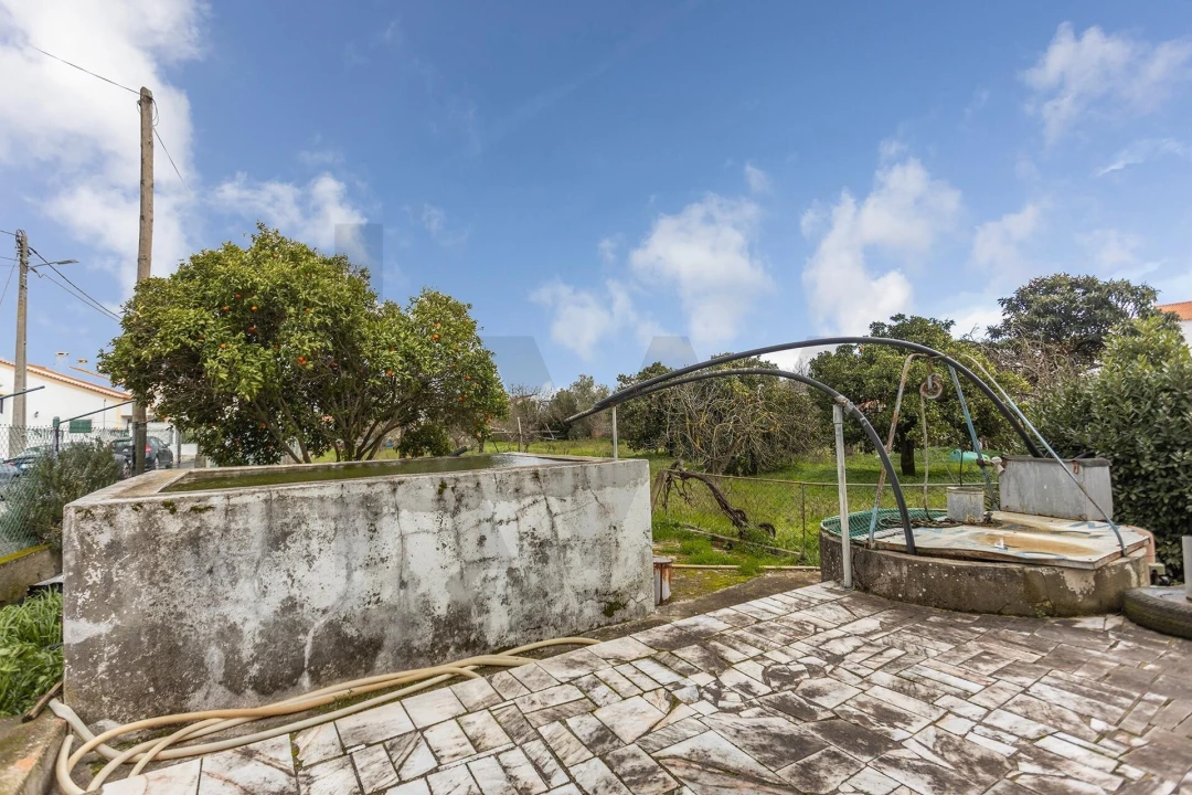 Moradia T5 para Venda em Moita Foto 4