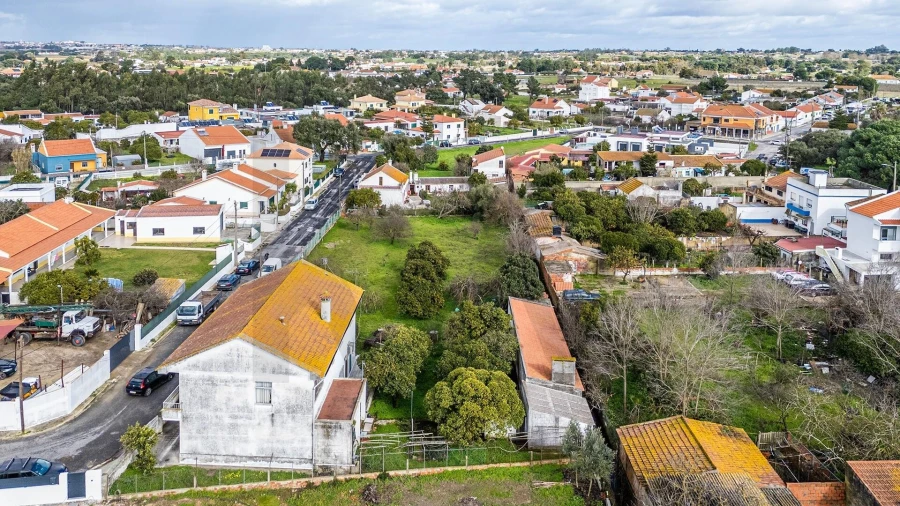 Moradia T5 para Venda em Moita Foto 19