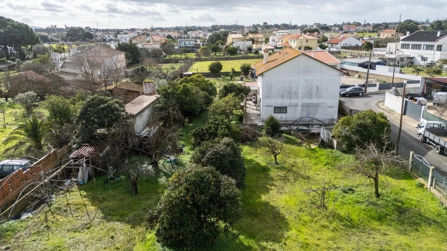 Moradia T5 para Venda em Moita Foto 15