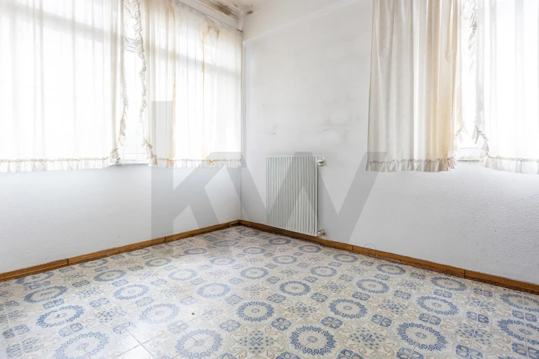 Moradia T5 para Venda em Moita Foto 12