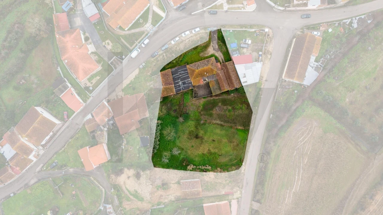 Moradia T3 para Venda em Gesteira e Brunhós Foto 18