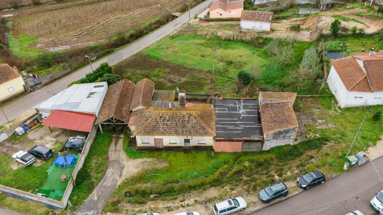 Moradia T3 para Venda em Gesteira e Brunhós Foto 23