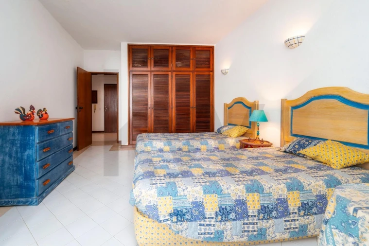 Apartamento T1 para Venda em Quarteira Foto 25